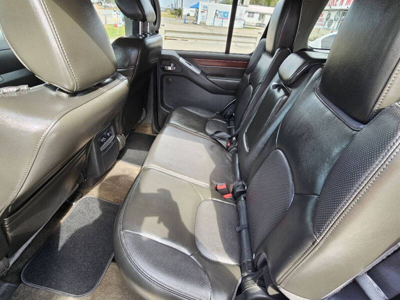 2012 Nissan Pathfinder S