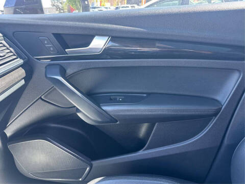 2020 Audi Q5 quattro Premium Plus 45 TFSI