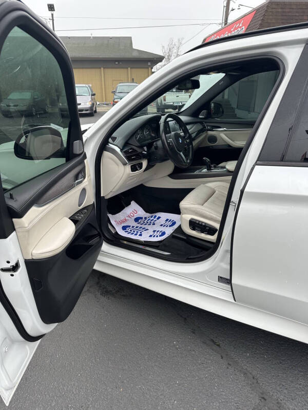 2017 BMW X5 xDrive50i