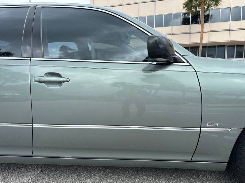 2003 Lexus LS 430
