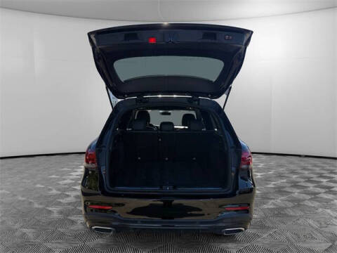 2021 Mercedes-Benz GLC GLC 300