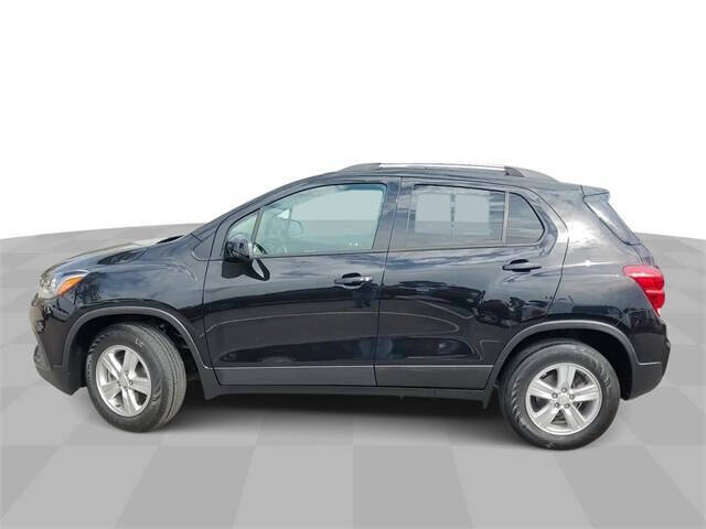 2022 Chevrolet Trax for sale at Bowman Auto Center in Clarkston, MI