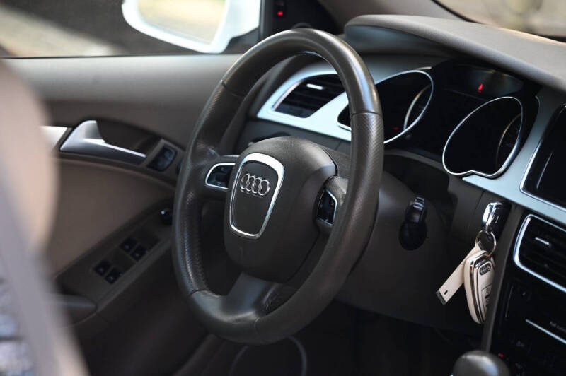 2011 Audi A5 2.0T quattro Prestige