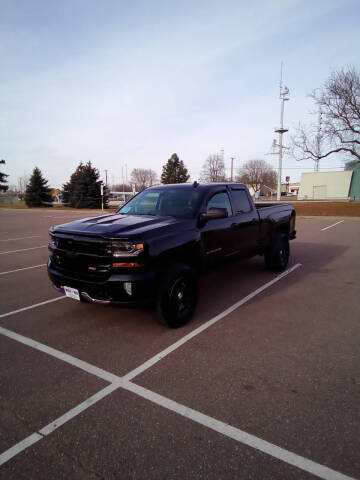 2017 Chevrolet Silverado 1500 for sale at World Wide Automotive in Sioux Falls SD