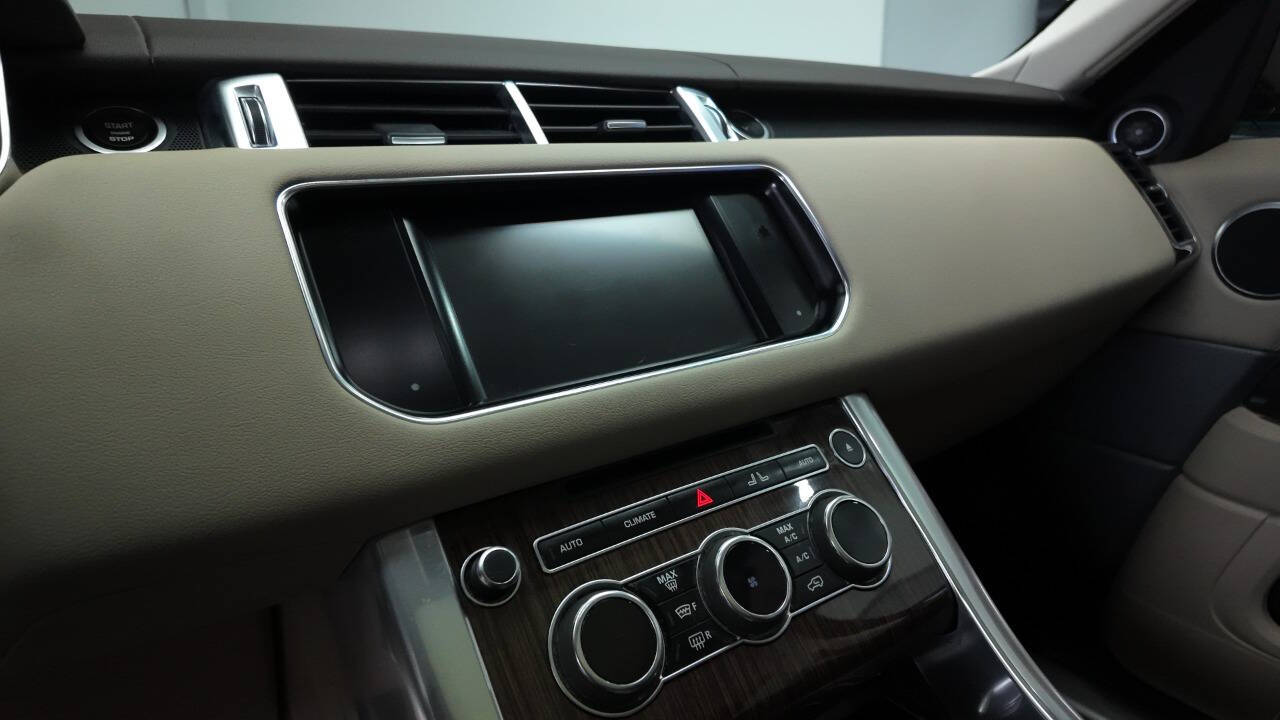 2015 Land Rover Range Rover Sport 30