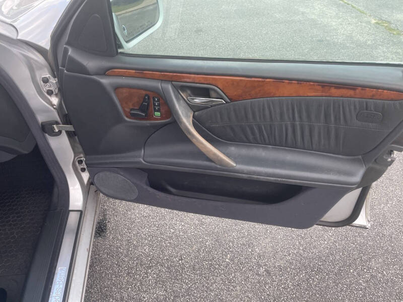 2002 Mercedes-Benz E-Class E 320 4MATIC