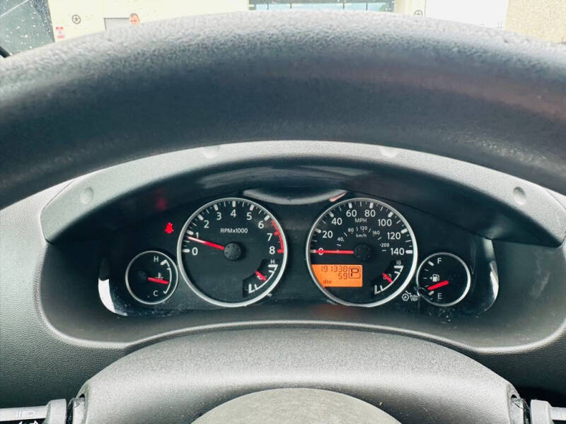 2012 Nissan Pathfinder S
