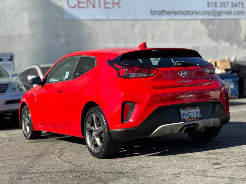 2019 Hyundai Veloster