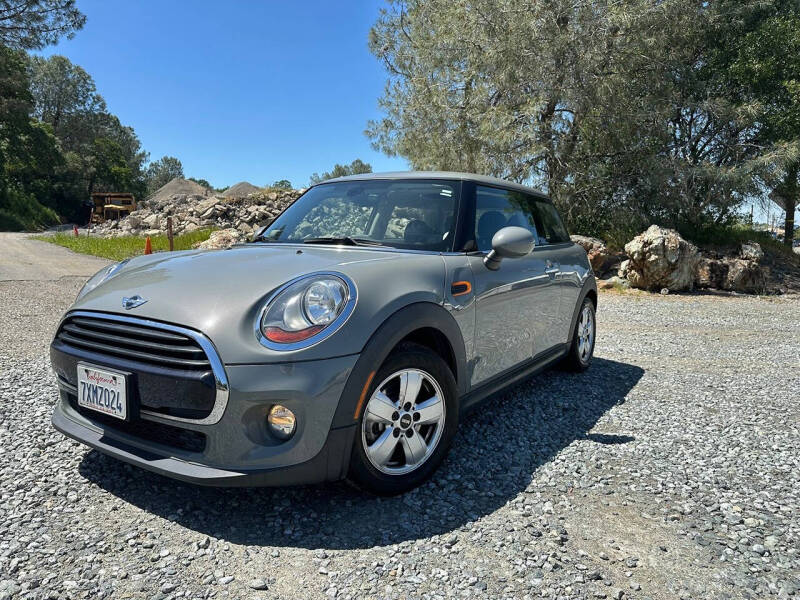2017 MINI Hardtop 2 Door Cooper