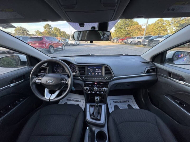 2020 Hyundai Elantra SEL