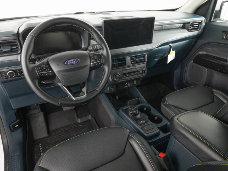 2025 Ford Maverick Lobo