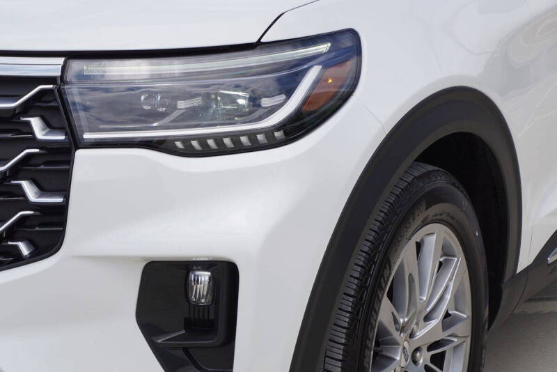 2025 Ford Explorer Platinum