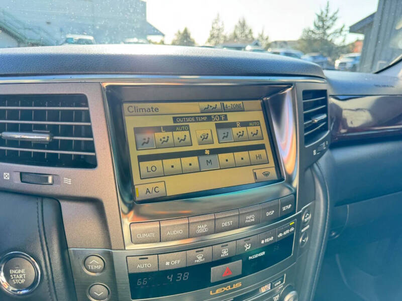 2011 Lexus LX 570