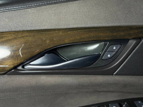 2017 Cadillac Escalade Platinum