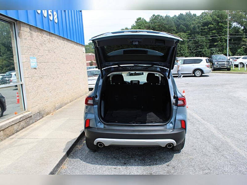 2023 Ford Escape Hybrid Active