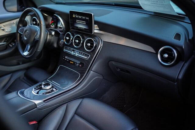 2019 Mercedes-Benz GLC GLC 300