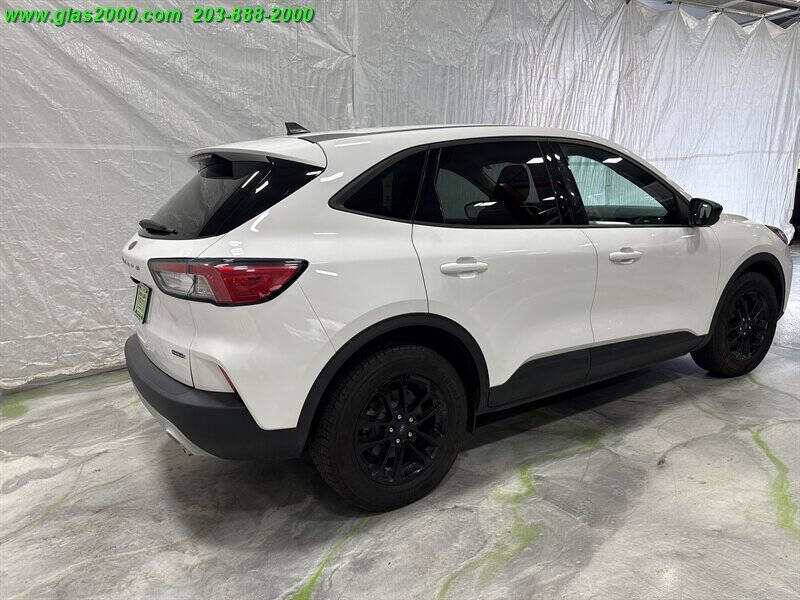2020 Ford Escape Hybrid SE Sport