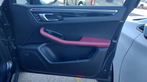 2016 Porsche Macan S