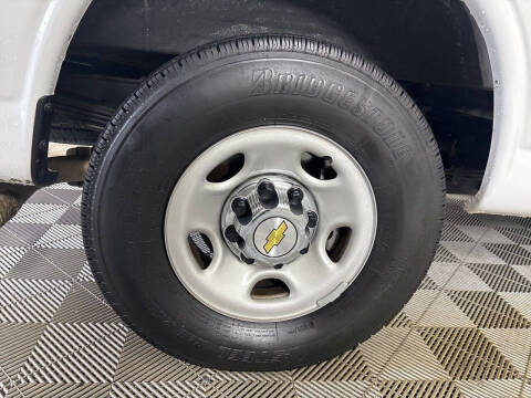 2024 Chevrolet Express LT 3500