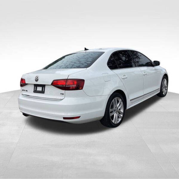 2017 Volkswagen Jetta 1.8T SEL