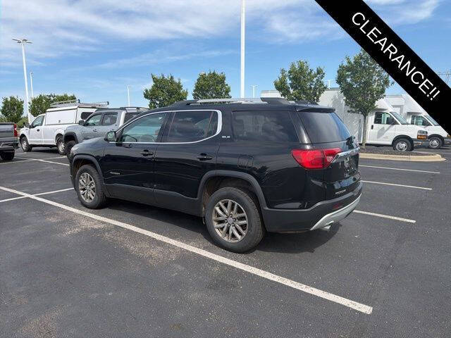 2017 GMC Acadia SLE-2