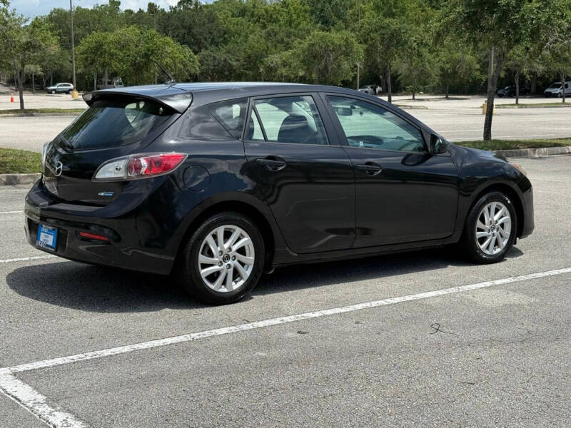 2013 Mazda MAZDA3 i Touring