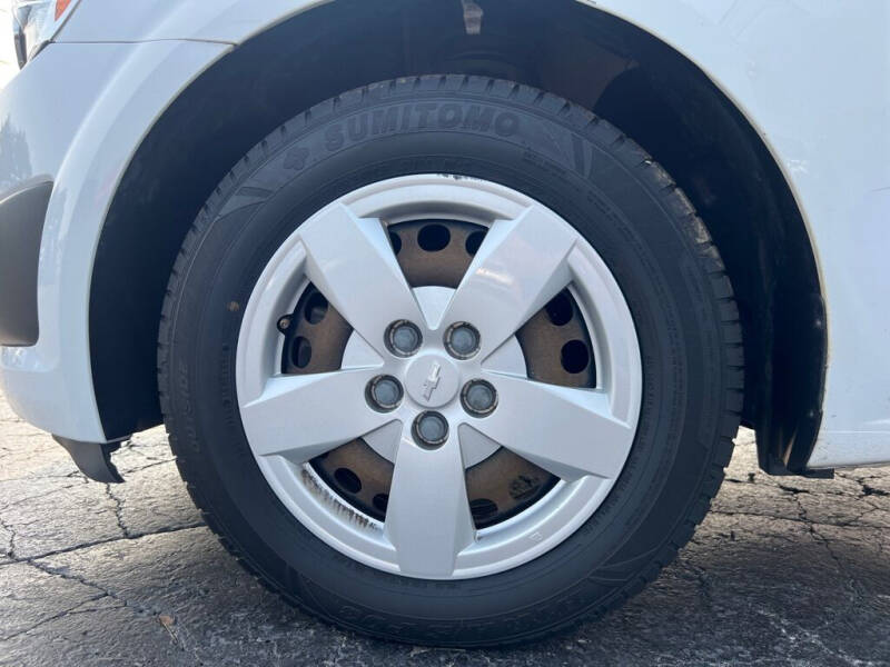 2016 Chevrolet Sonic LS Auto