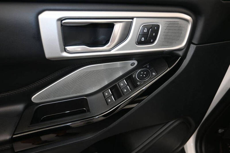 2022 Ford Explorer Platinum