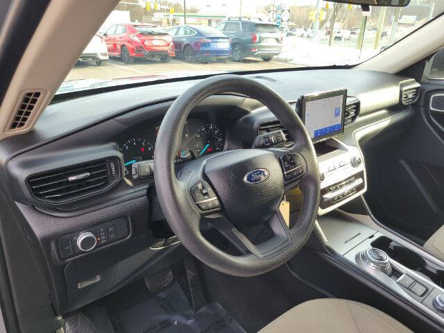 2022 Ford Explorer