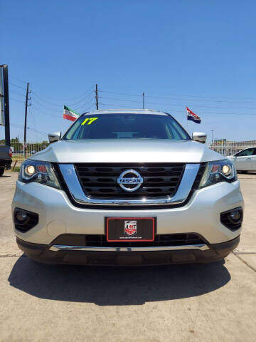 2017 Nissan Pathfinder SL