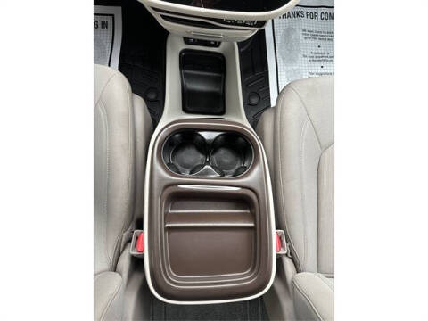 2021 Chrysler Pacifica Touring