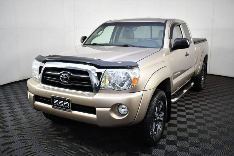 2006 Toyota Tacoma Base's photo