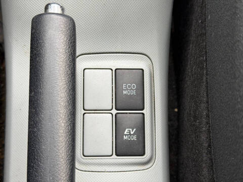 2013 Toyota Prius c Two