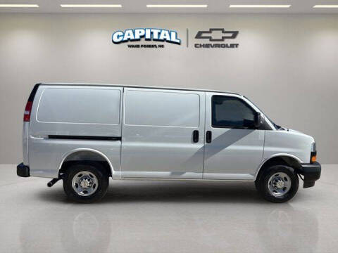 2025 Chevrolet Express 2500