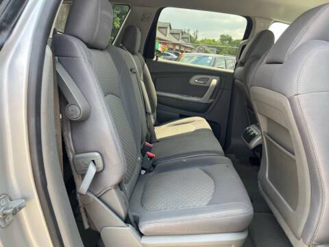 2010 Chevrolet Traverse LS