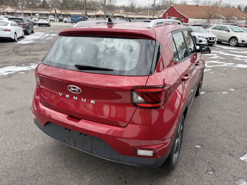 2021 Hyundai Venue SEL