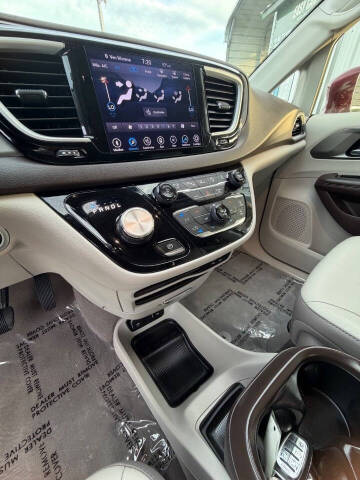2019 Chrysler Pacifica Touring L