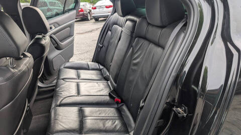 2011 Lincoln MKS