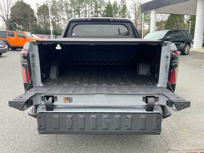 2025 GMC Sierra EV Denali