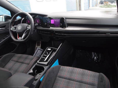 2024 Volkswagen Golf GTI S