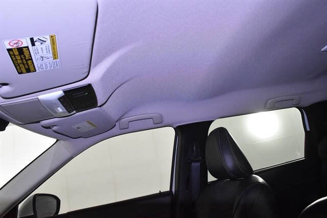 2024 Mitsubishi Outlander PHEV SE