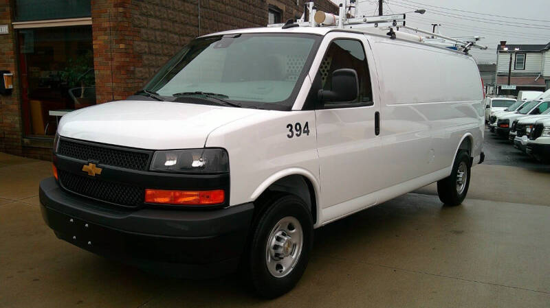 2025 Chevrolet Express 2500