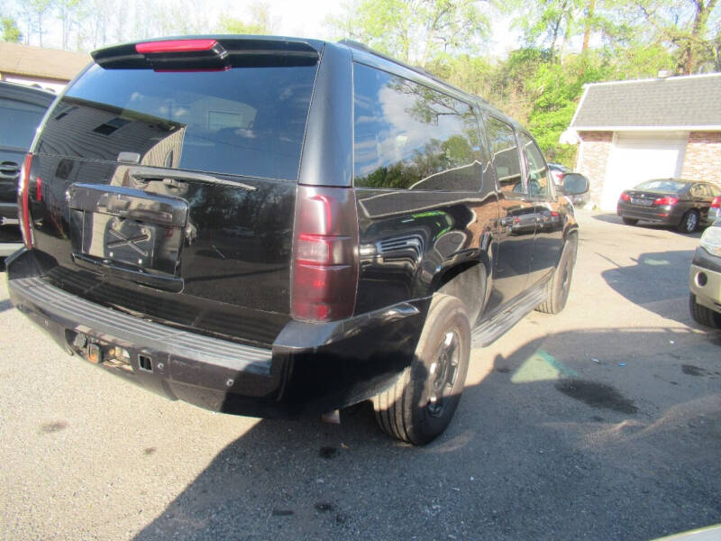 2013 Chevrolet Suburban LS