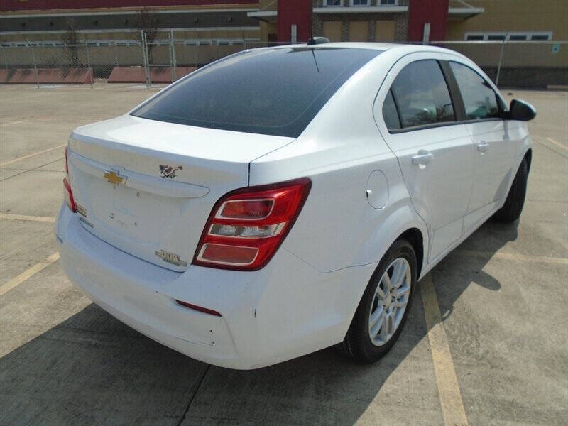 2017 Chevrolet Sonic LS Auto