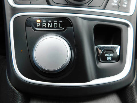 2017 Chrysler 200 Touring