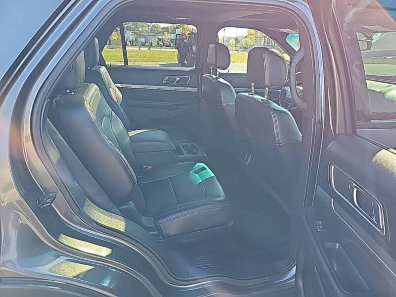 2016 Ford Explorer Sport