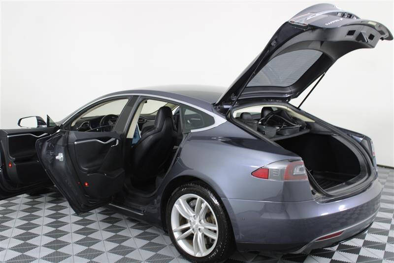 2015 Tesla Model S