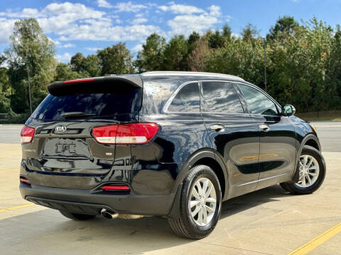 2016 Kia Sorento LX
