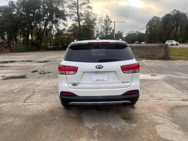 2017 Kia Sorento EX V6