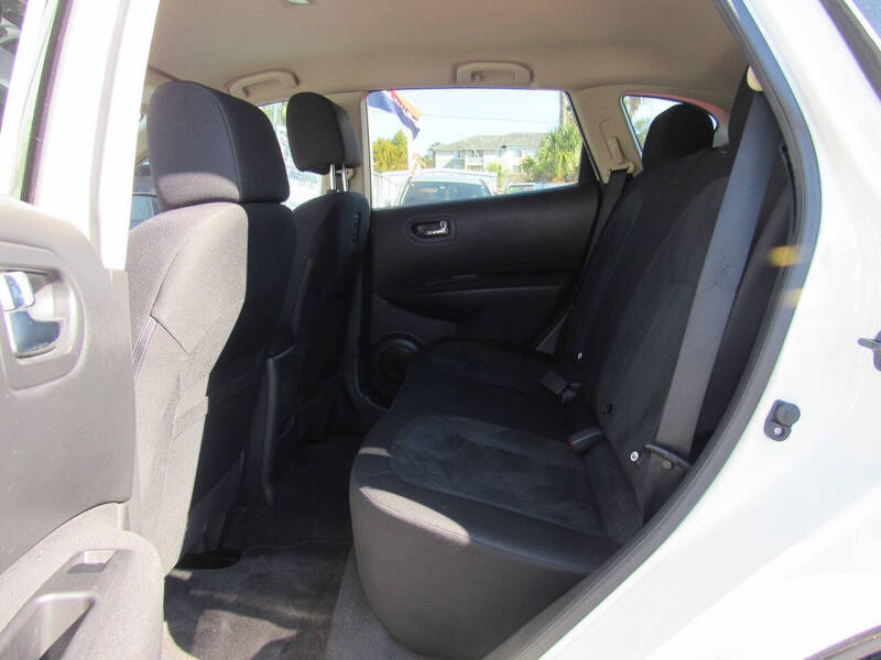 2015 Nissan Rogue Select S